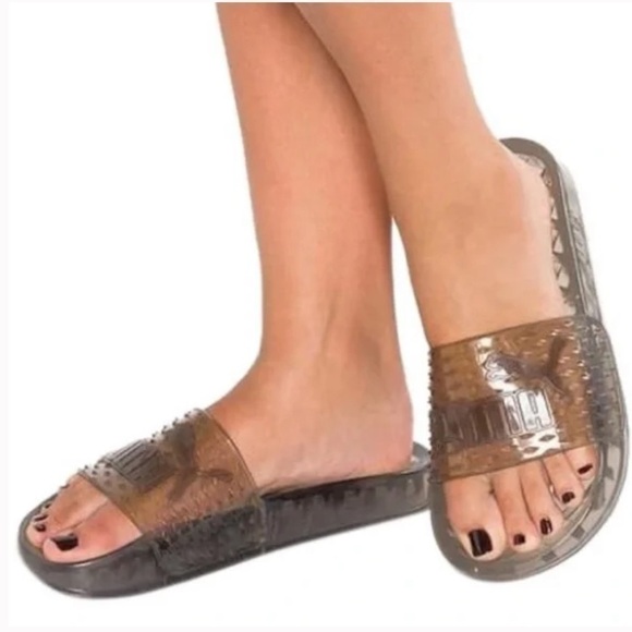 NEW!!! Puma Fenty By Rihanna Black Jelly Slide Sandals Size EUR 38/7.5 - Picture 1 of 7